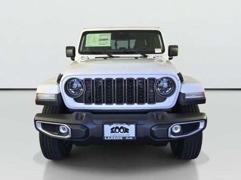 New 2026 Jeep Gladiator Sport AWD/4WD image 9
