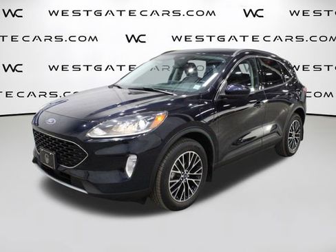 Used 2021 Ford Escape SEL image 1