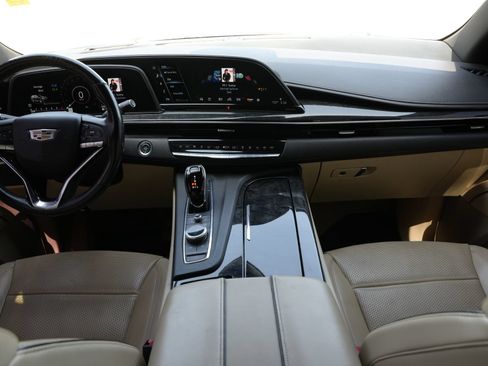 Used 2021 Cadillac Escalade Premium Luxury RWD image 8