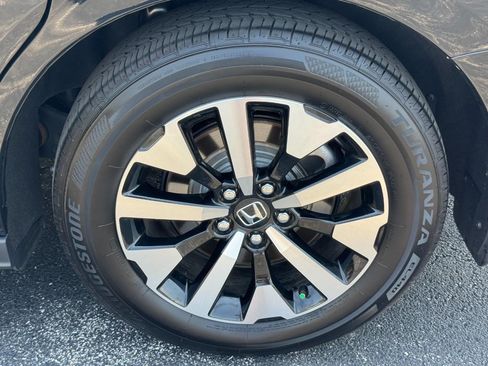 Certified 2026 Honda Odyssey EX-L image 8
