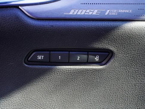 Used 2020 Cadillac XT6 Premium Luxury image 13