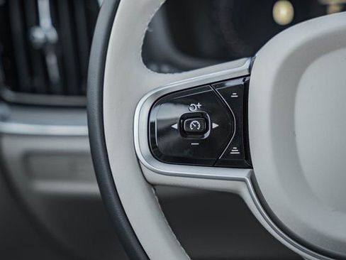 New 2026 Volvo V60 B5 Cross Country Plus w/ Protection Package Premier image 28