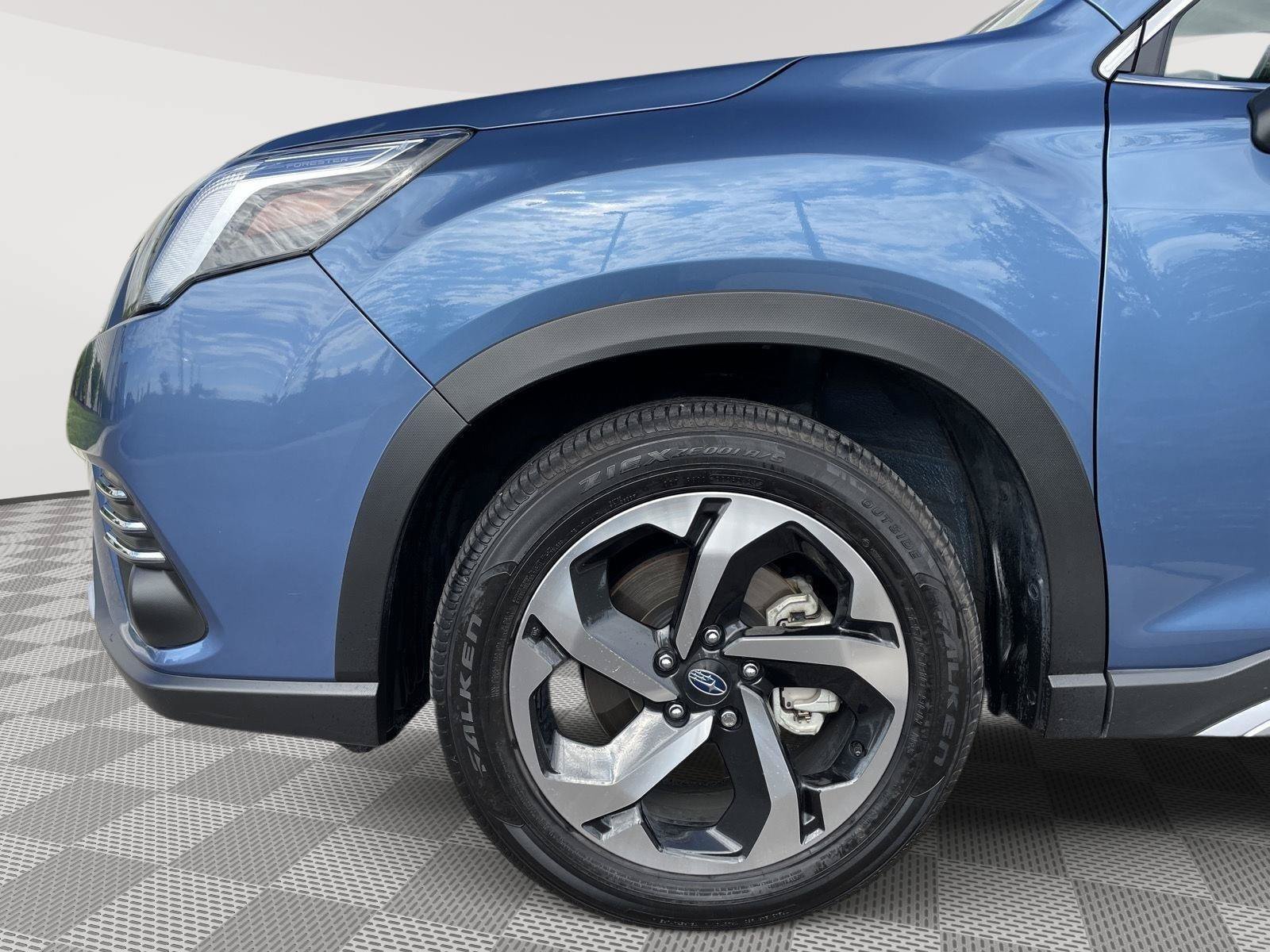 Certified 2024 Subaru Forester Touring w/ Convenience Package AWD/4WD image 11
