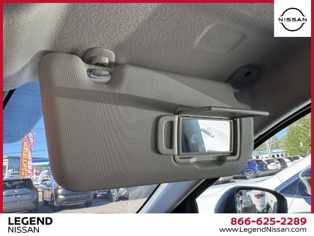 Used 2025 Nissan Kicks S AWD/4WD image 30