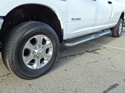 Used 2023 RAM 2500 Big Horn w/ Level 1 Equipment Group image 10