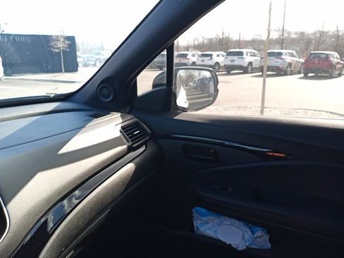 Used 2025 Honda Passport Black Edition image 17