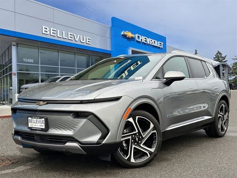 New 2026 Chevrolet Equinox EV LT image 1