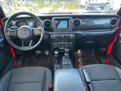 Used 2022 Jeep Wrangler Unlimited Sport image 33