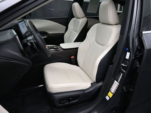 Used 2024 Lexus RX 350 Premium w/ Accessory Package (Z1) FWD image 16