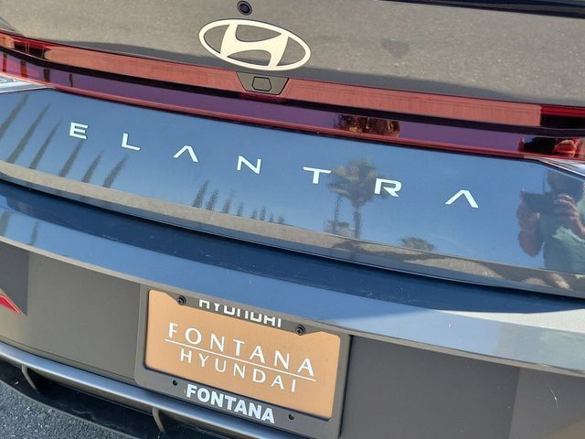 New 2026 Hyundai Elantra SEL Sport FWD image 29