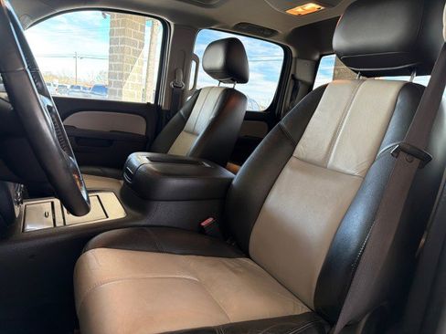 Used 2010 GMC Sierra 1500 SLT w/ All-Terrain Package image 15