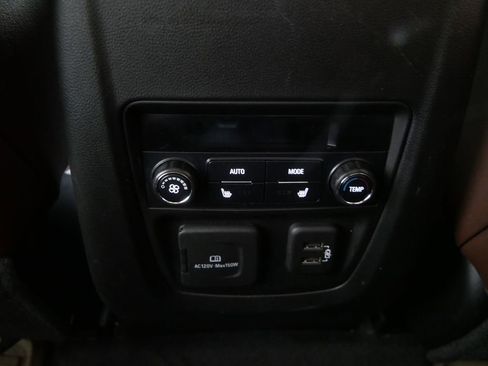 Used 2020 Buick Enclave Avenir w/ Avenir Technology Package image 21