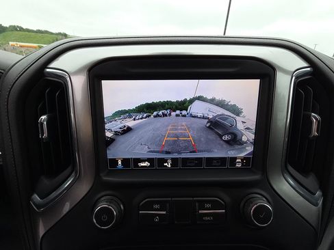 Used 2020 Chevrolet Silverado 2500 LTZ w/ LTZ Plus Package AWD/4WD image 23
