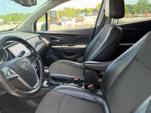 Used 2020 Buick Encore Preferred FWD image 9