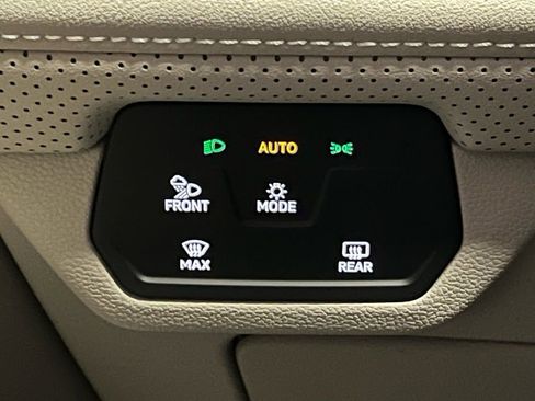 New 2026 Volkswagen Atlas SEL AWD/4WD image 18