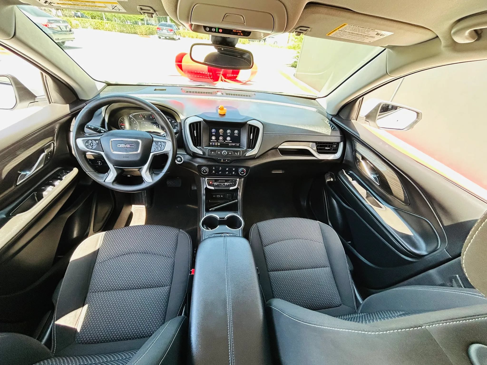 Used 2024 GMC Terrain SLE FWD image 22