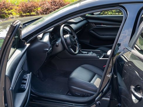 Used 2025 MAZDA MAZDA3 s FWD image 19