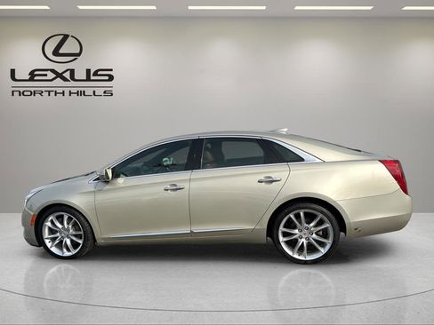 Used 2015 Cadillac XTS Premium image 9