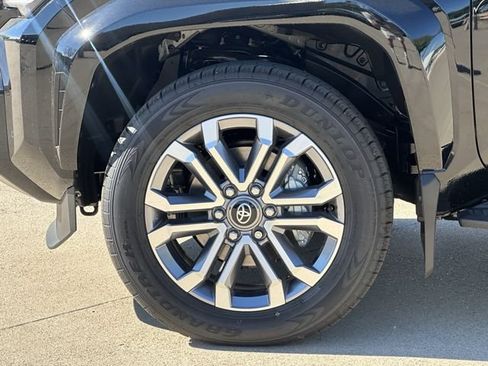 New 2026 Toyota 4Runner Limited AWD/4WD image 23