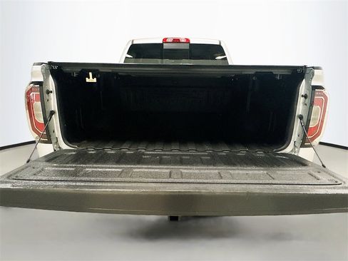 Used 2018 GMC Sierra 1500 Denali w/ Denali Ultimate Package image 33