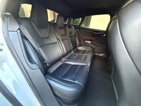 Used 2020 Tesla Model S Performance image 27