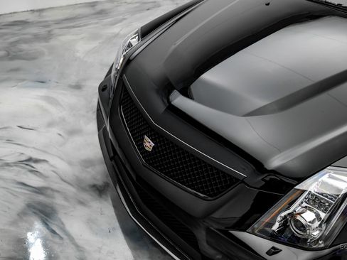 Used 2013 Cadillac CTS V image 27