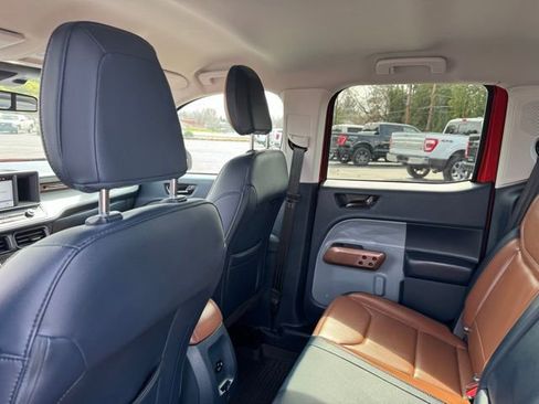 Used 2022 Ford Maverick Lariat w/ Equipment Group 500A Standard image 31