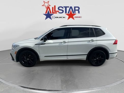 Used 2024 Volkswagen Tiguan SE R-Line w/ MDO Package, Three-Row FWD image 4