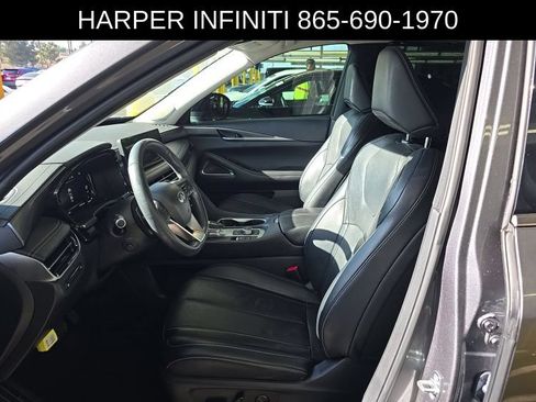 Used 2023 INFINITI QX60 Luxe w/ Performance Audio Package FWD image 5