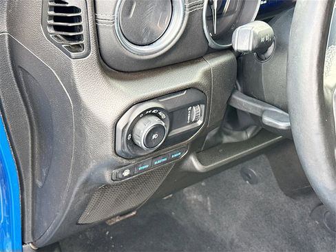 Used 2023 Jeep Wrangler Unlimited Sahara w/ Cold Weather Group image 11