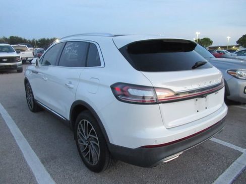 Certified 2020 Lincoln Nautilus Reserve FWD image 4