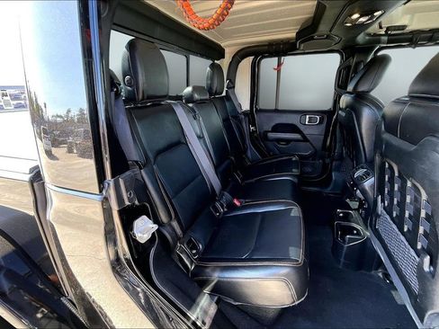 Used 2020 Jeep Gladiator Mojave image 18