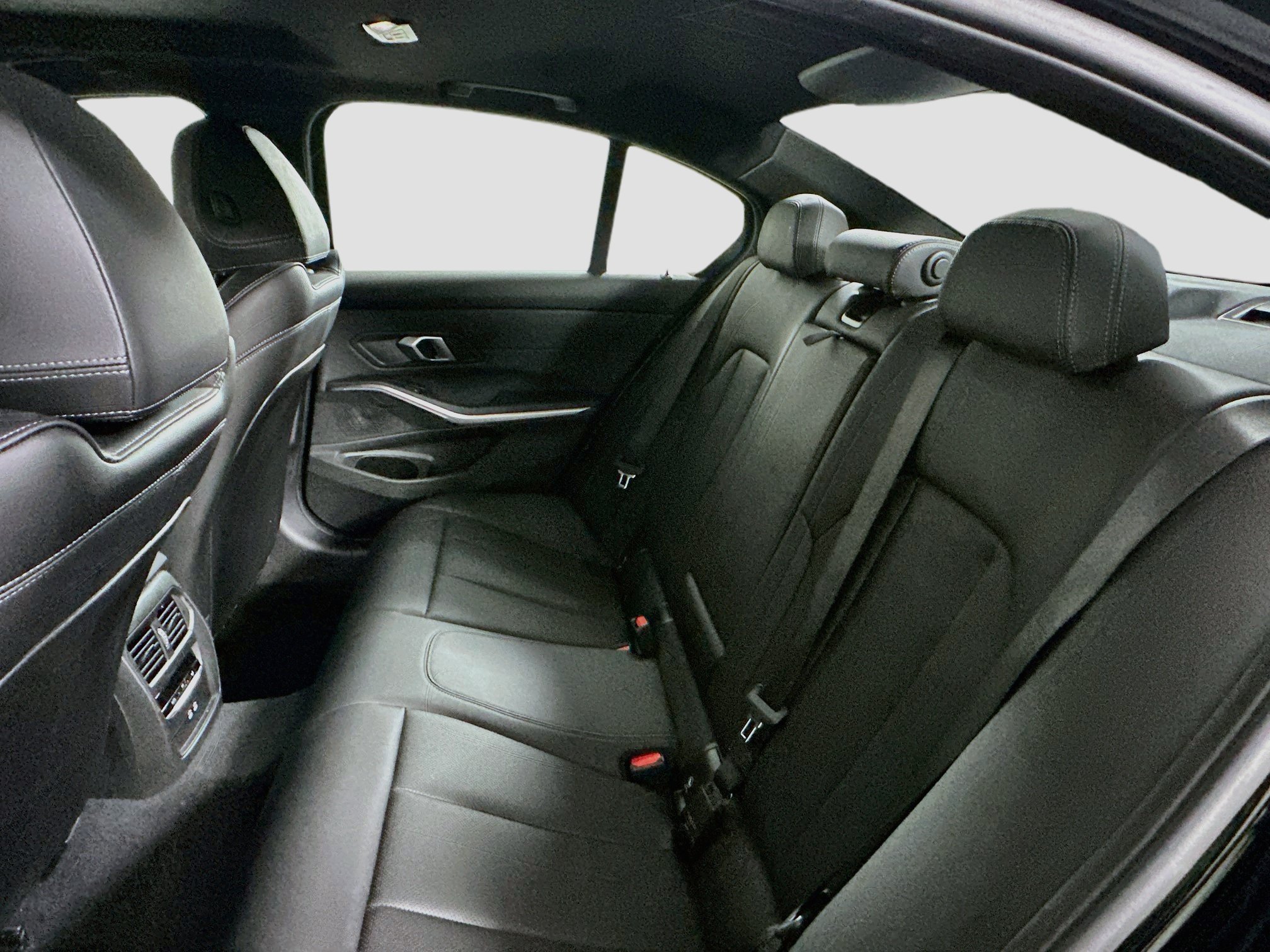 Used 2026 BMW 330i Sedan RWD image 28