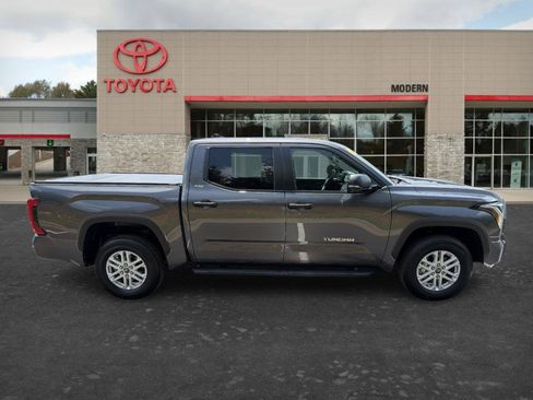 Certified 2024 Toyota Tundra SR5 w/ SR5 Convenience Package AWD/4WD image 4