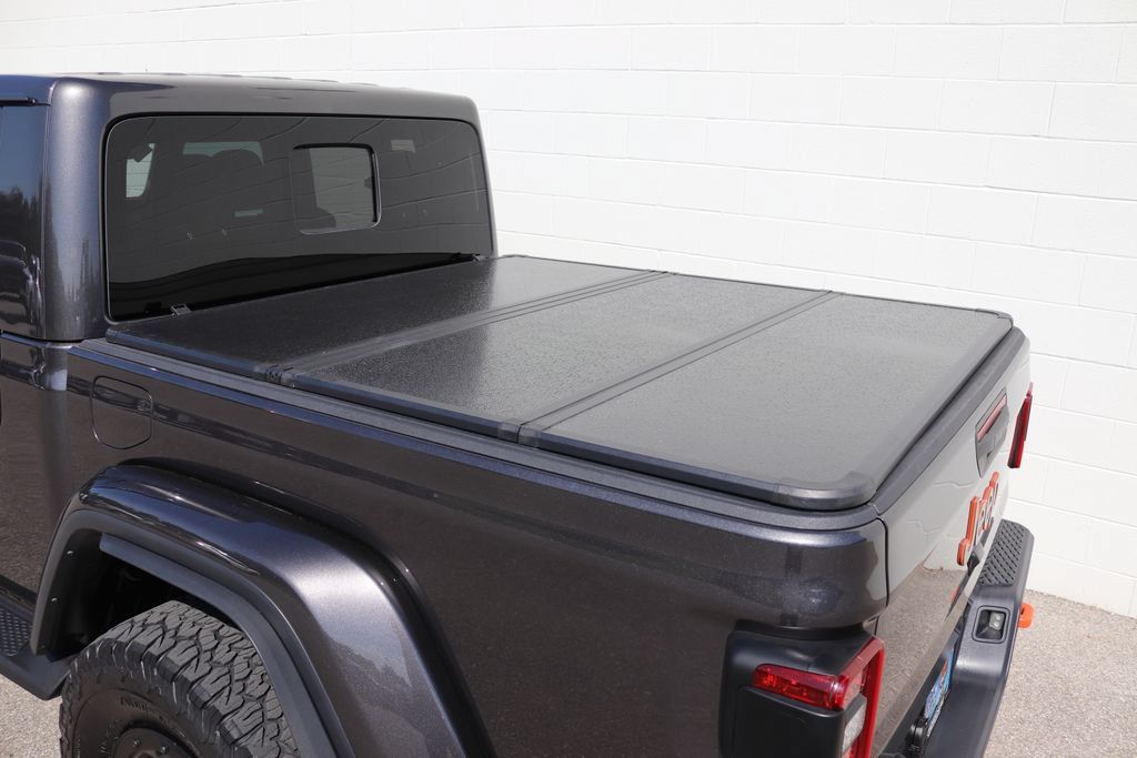 Used 2023 Jeep Gladiator Mojave w/ LED Lighting Group AWD/4WD image 31