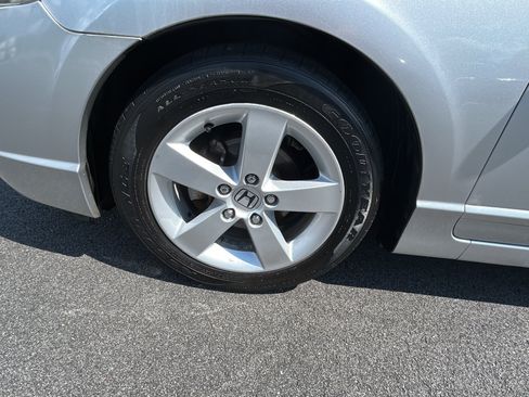 Used 2006 Honda Civic EX image 9