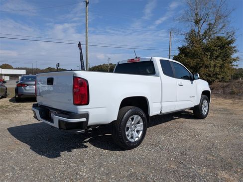 Used 2022 Chevrolet Colorado LT w/ Fleet Safety Package image 3