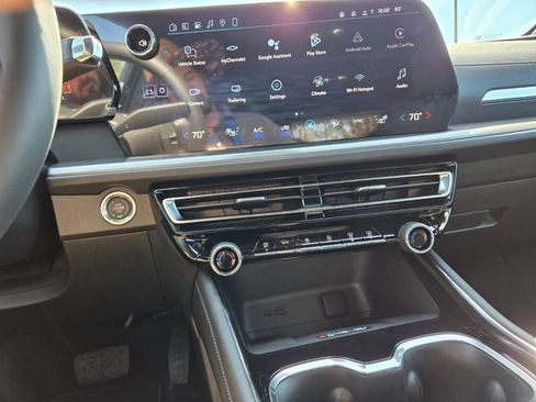 New 2026 Chevrolet Traverse LT image 25