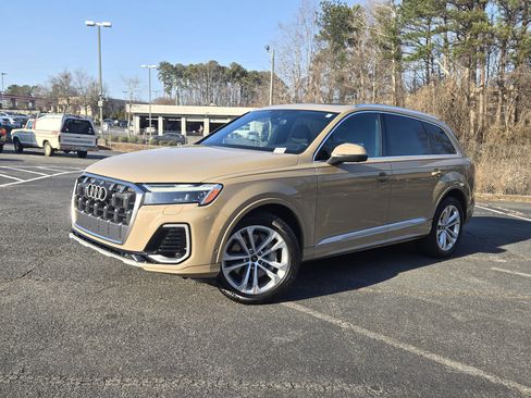 Used 2025 Audi Q7 3.0T Premium Plus image 1