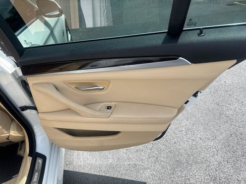 Used 2014 BMW 535i xDrive Sedan AWD/4WD image 10