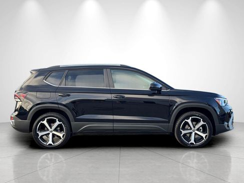 New 2026 Volkswagen Taos SEL AWD/4WD image 6