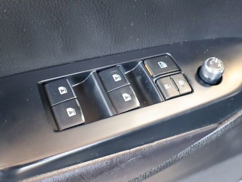 Used 2018 Toyota Highlander Limited Platinum AWD/4WD image 13