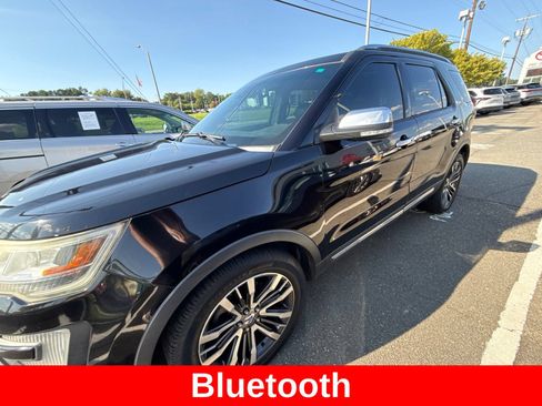 Used 2016 Ford Explorer Platinum AWD/4WD image 8