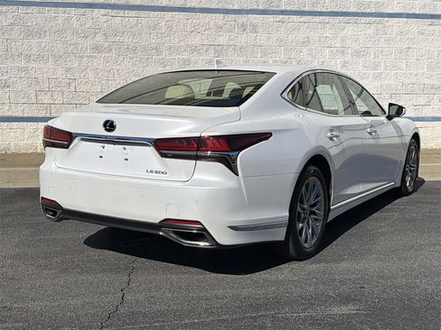 Used 2018 Lexus LS 500 image 7