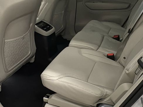 New 2026 Volvo XC90 T8 Ultra w/ Protection Package Premier AWD/4WD image 27