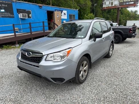 Used 2015 Subaru Forester 2.5i w/ Alloy Wheel Package AWD/4WD image 4