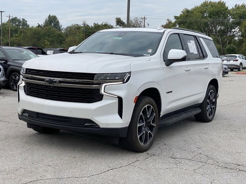 Used 2022 Chevrolet Tahoe RST w/ Sport Performance Package image 3