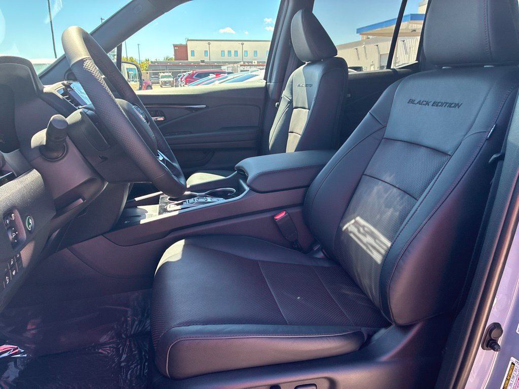 New 2026 Honda Ridgeline Black Edition image 10