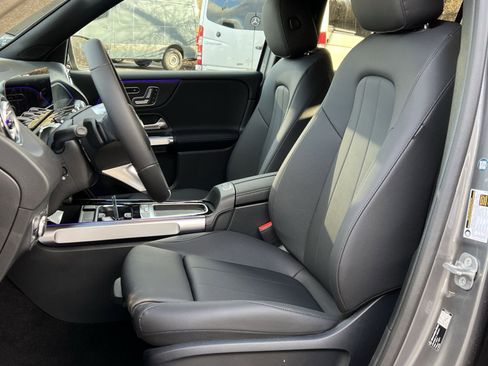New 2026 Mercedes-Benz GLB 250 GLB 250 image 11