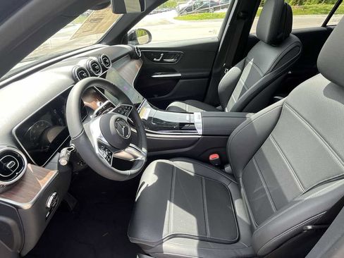 Used 2026 Mercedes-Benz GLC 300 4MATIC image 14